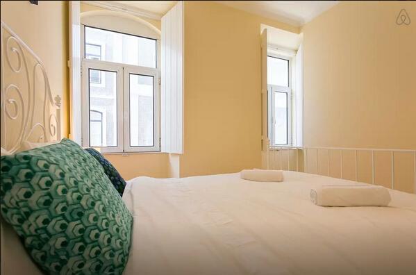 Lisbon Secret & Charming Sao Bento Flat Apartment Ngoại thất bức ảnh