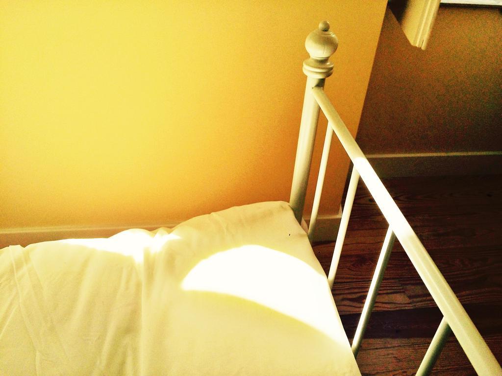 Lisbon Secret & Charming Sao Bento Flat Apartment Ngoại thất bức ảnh